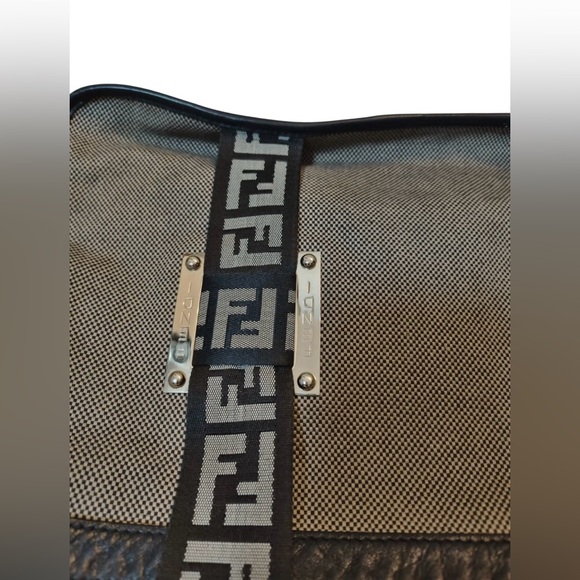 Authentic Vintage Fendi Zucca Monogram Boston - Top Handle Duffle FF Canvas Bag - Picture 2 of 9